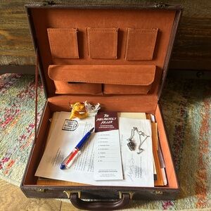 HUNT A KILLER • The Melancholy Killer